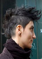 fryzury krótkie - uczesanie damskie z włosów krótkich zdjęcie numer 186